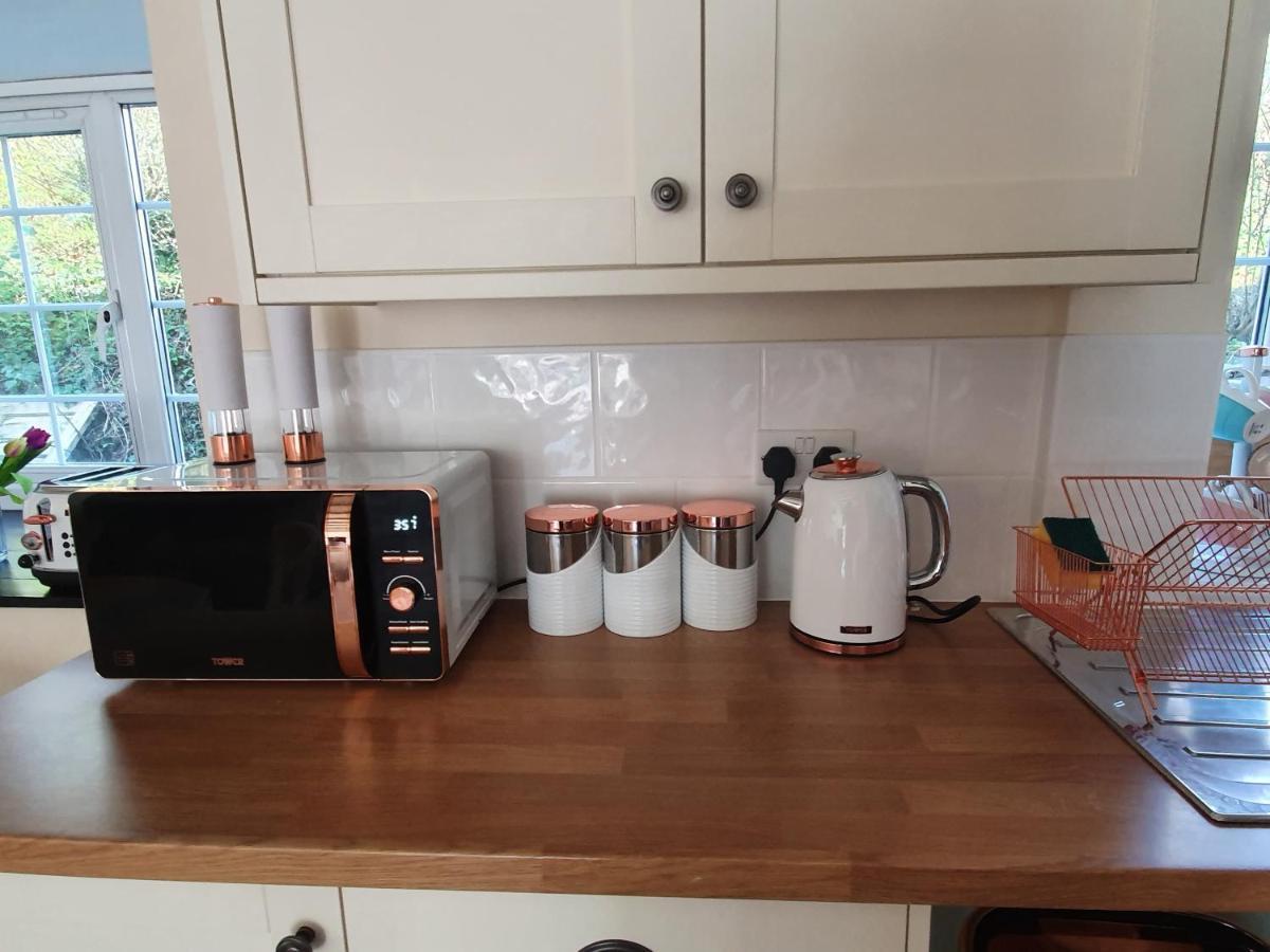 Menheniot No 4 Trelawney Apartment - Onsite Bar - Restaurant - Horse Riding מראה חיצוני תמונה