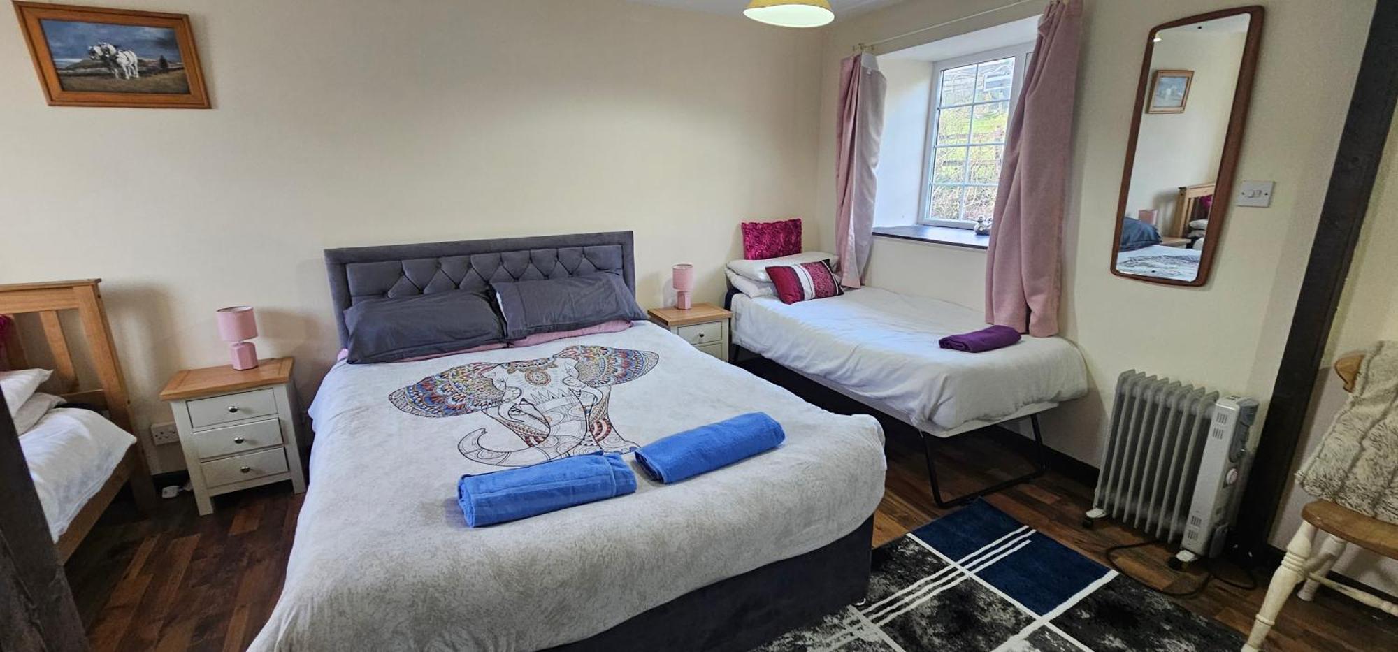 Menheniot No 4 Trelawney Apartment - Onsite Bar - Restaurant - Horse Riding מראה חיצוני תמונה
